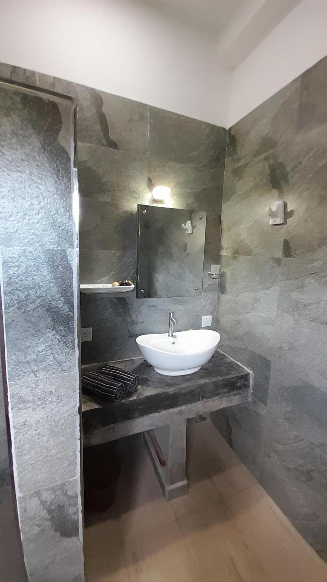 Bed and Breakfast Srimany Mirissa Zewnętrze zdjęcie